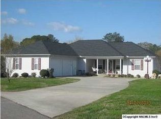 105 Cypress Cir, Albertville, AL 35950