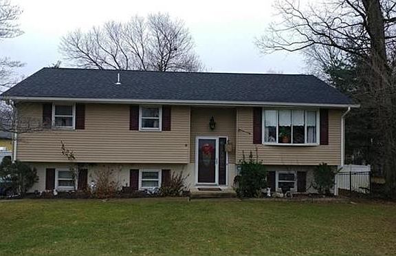 2nd image of 1507 Waverly St