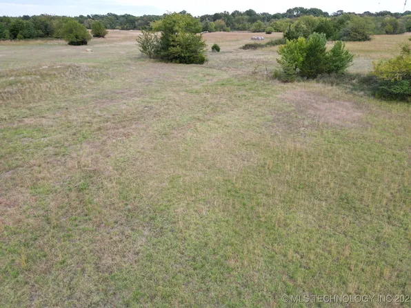 7 Buck St, Eufaula, OK 74432