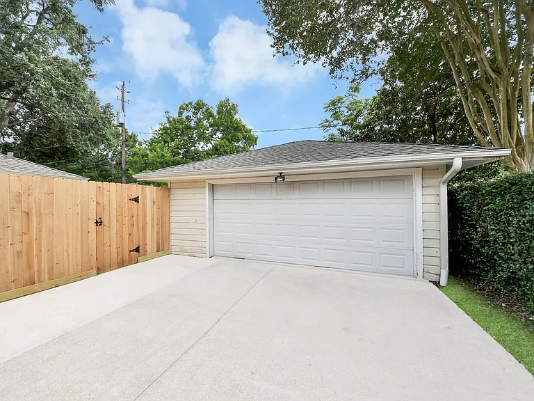 3419 Norris Dr — Photo 32