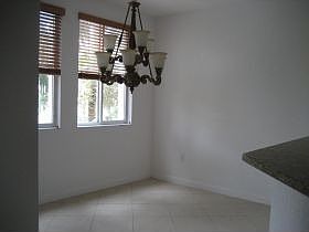 4th image of 2925 NW 126th Ave APT 323
