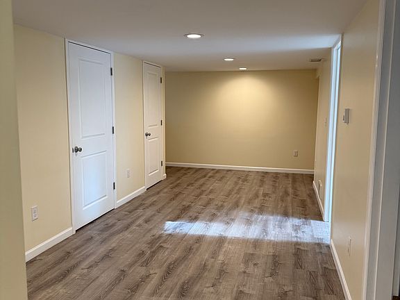 3rd image of 8507 Latona Ave E