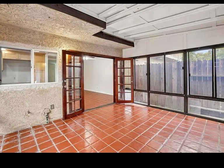 15210 Shadybend Dr #41 — Photo 32