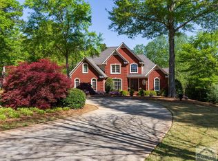 1201 Mallard Lake Dr, Bogart, GA 30622