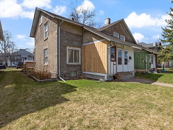 2nd image of 1051 85th Ave W #1051