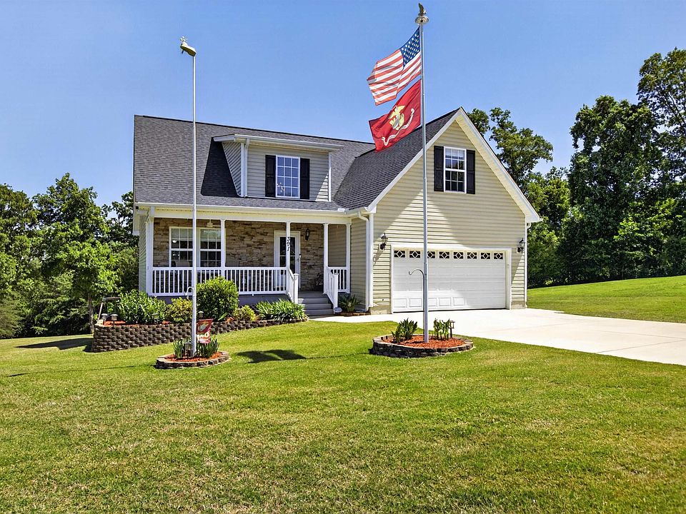 1st image of 391 Bright Farm Rd