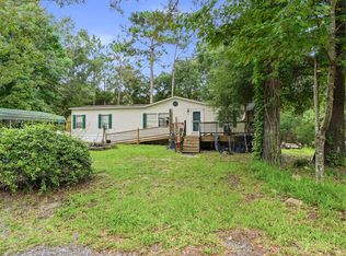 1073 Kings Lake Blvd, Defuniak Springs, FL 32433