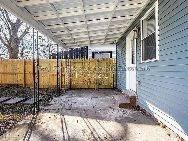 849 N Oakland Ave — Photo 37