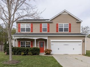 1105 Torrey Pines Ct, Mebane, NC 27302
