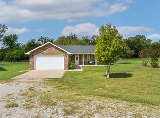 16765 Lacey Hull Rd, Madill, OK 73446