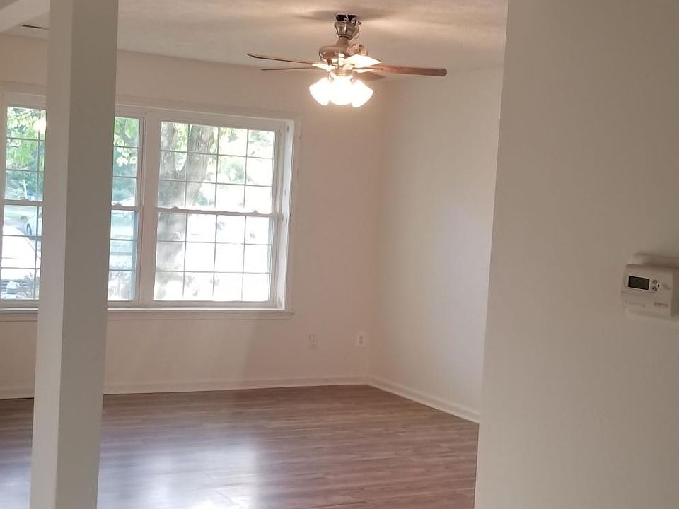 2nd image of 45793 Church Dr