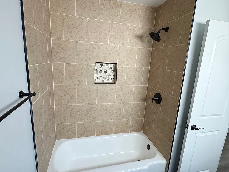 6911 Haskell Ave #108 — Photo 7