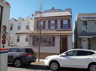 71-28 70th St #2, Ridgewood, NY 11385