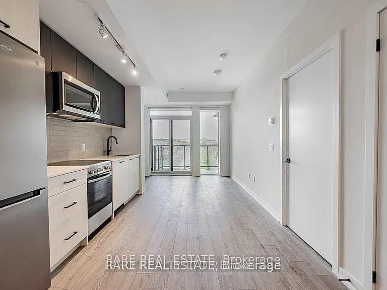 2300 Saint Clair Ave W #415 — Photo 2