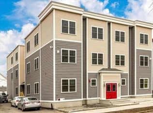 73 N Common St #10, Lynn, MA 01902