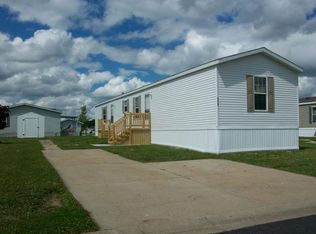 4220 Yorkbrook, Burton, MI 48519