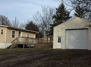 136 College Ave, Camdenton, MO 65020
