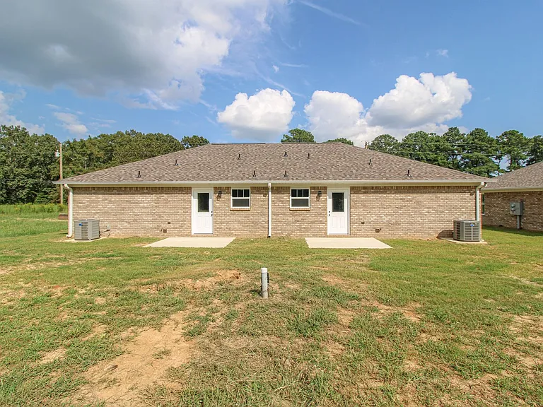19825 Shady Acres Cir — Photo 22