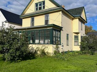 919 John St, Sault Sainte Marie, MI 49783