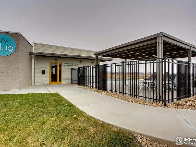 2710 Center Park Way — Photo 9