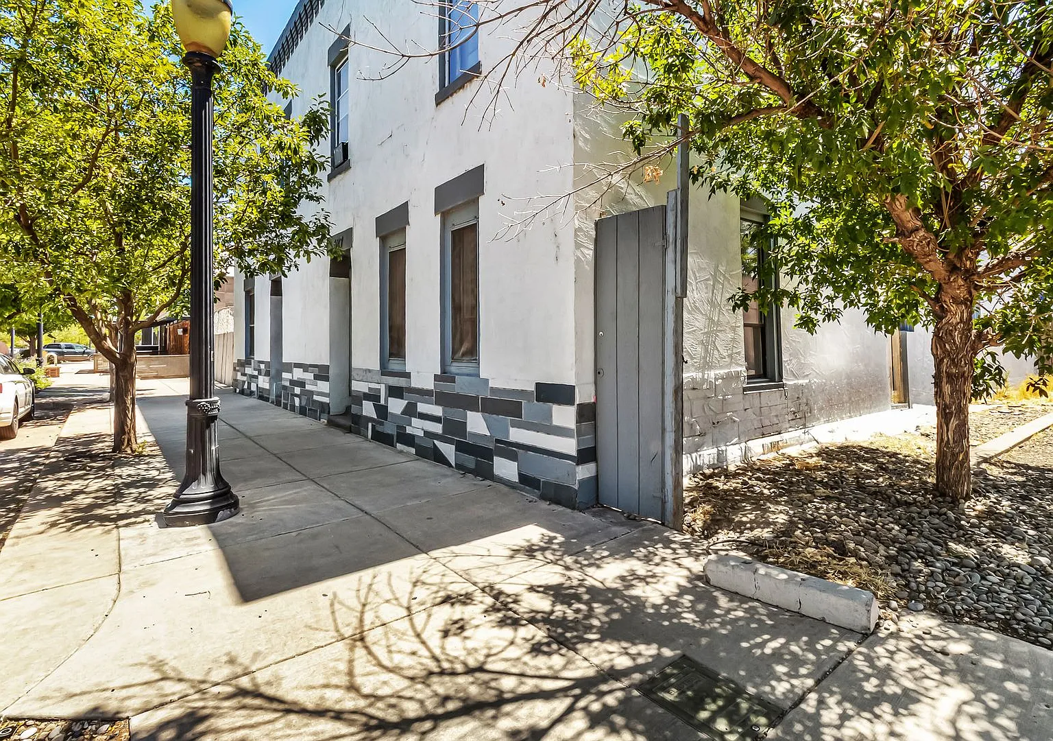 529 Colorado Ave — Photo 3