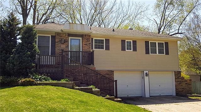 1st image of 2812 NW Hartford Ct