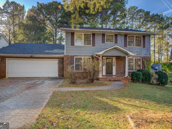 6957 Vesta Brook Dr, Morrow, GA 30260