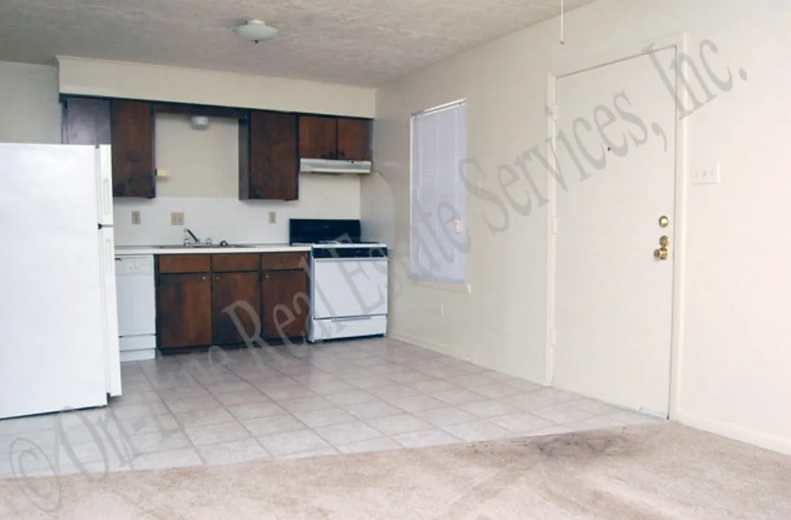 1824 Wilde Oak Cir — Photo 3
