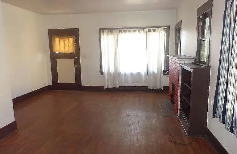 320 N Warren Ave #A — Photo 11