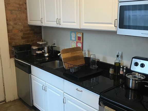 2nd image of 41 King Ave APT A