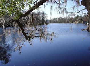 131 Ducks Way, New Bern, NC 28562
