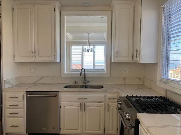 5th image of 2316 Highland Ave