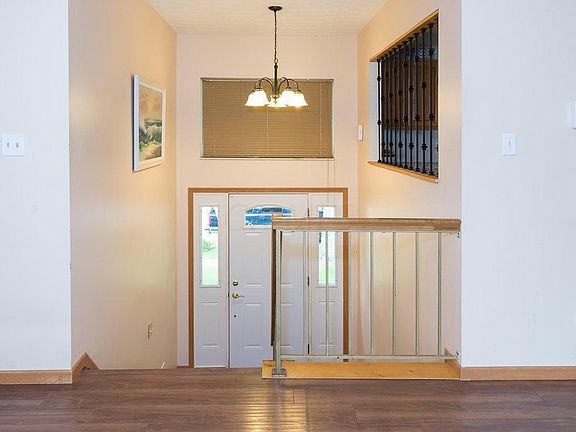 4th image of 6627 Birch Park Way