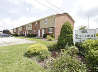 418 Elgin Dr, Youngwood, PA 15697