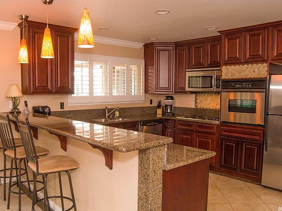 5th image of 15 Riverstar Cir