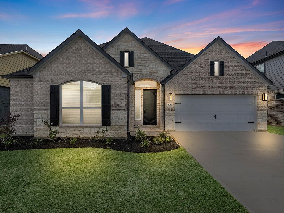 1st image of 2927 Belle Tree Ln
