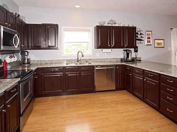 5th image of 9228 Stones Ferry Pl