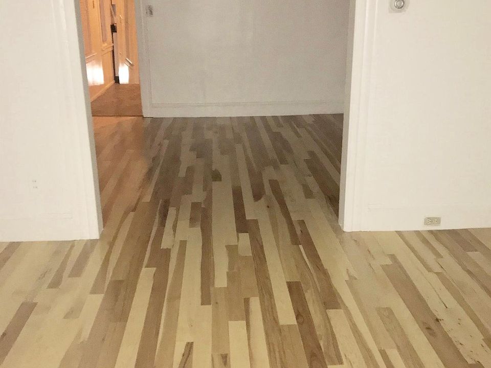 2nd image of 286 Orchard St #1