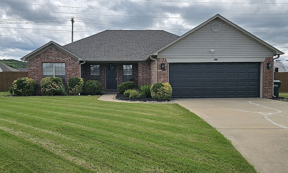 1st image of 2375 Morning Glory Ln