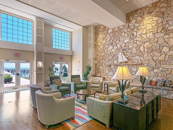 4th image of 8501 Bayside Rd Unit 605