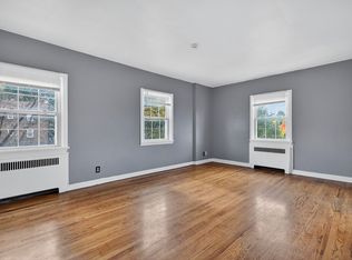 2670 Noble Rd #306, Cleveland, OH 44121