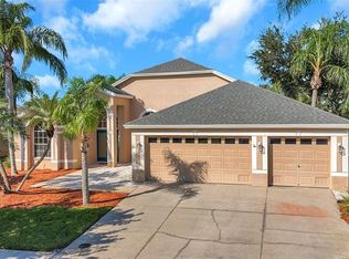 652 Addison Dr NE, Saint Petersburg, FL 33716