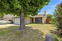 4th image of 768 Lake Village Dr