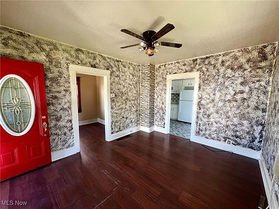 4th image of 19108 Muskoka Ave