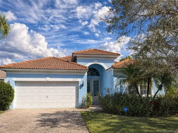 2119 NW Marsh Rabbit Ln, Jensen Beach, FL 34957