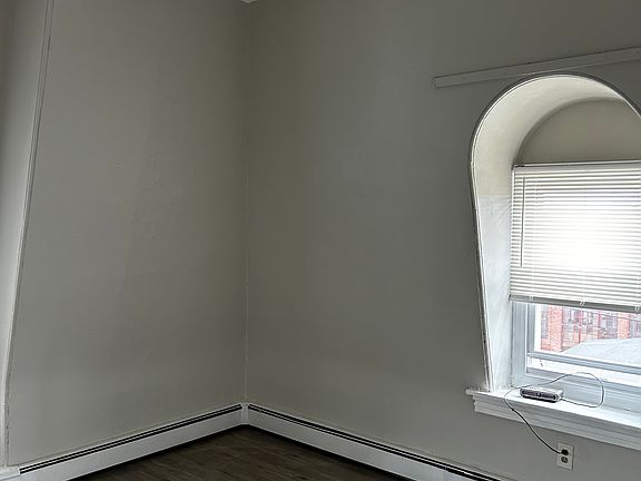 2nd image of 604 E High St Floor 3