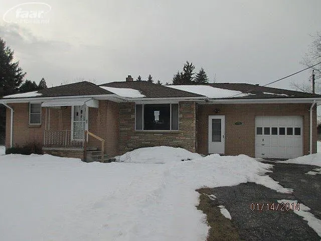 1445 Iva St photo 1