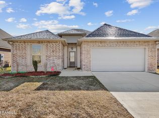 102 Spider Lily Ln, Lafayette, LA 70508