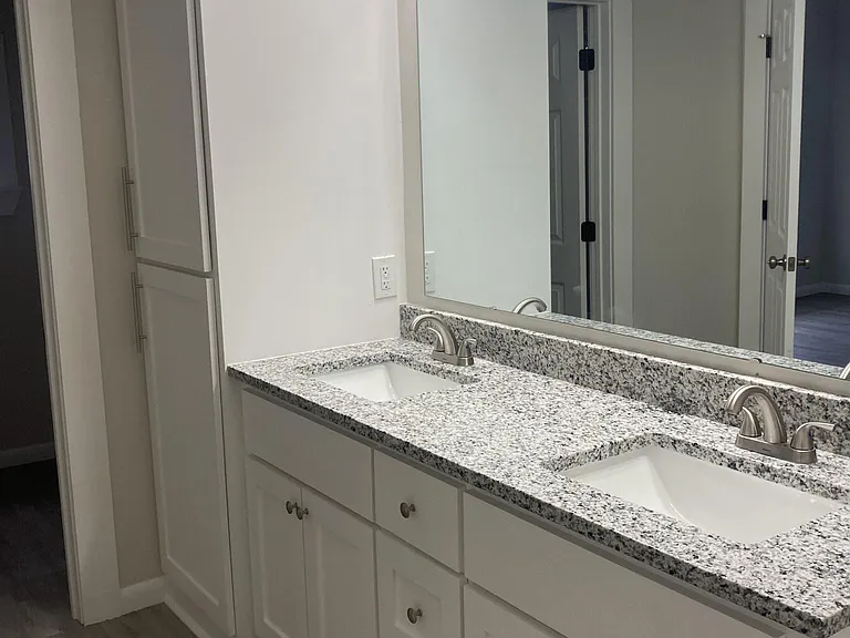 502 Crescent Ave — Photo 5