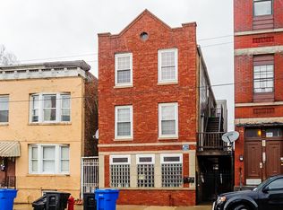 1338 W Erie St, Chicago, IL 60642